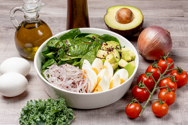 From Hummus to Tabbouleh: Iconic Lebanese Vegetarian Dishes at Lebanushi