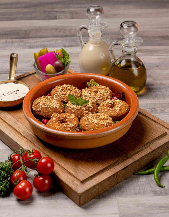 falafel plate صحن فلافل 32